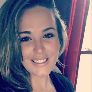 Meet your Posher, Erika